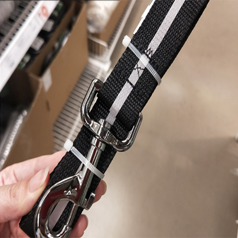 Reinforced hardware highlight reflective strip large pet leash